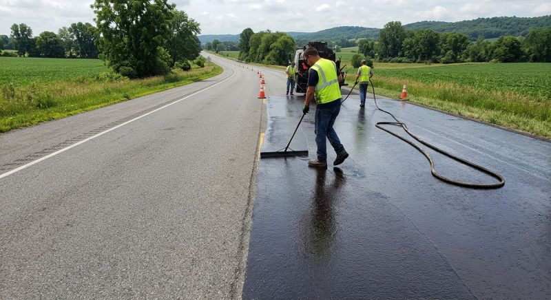 Asphalt Sealing Service